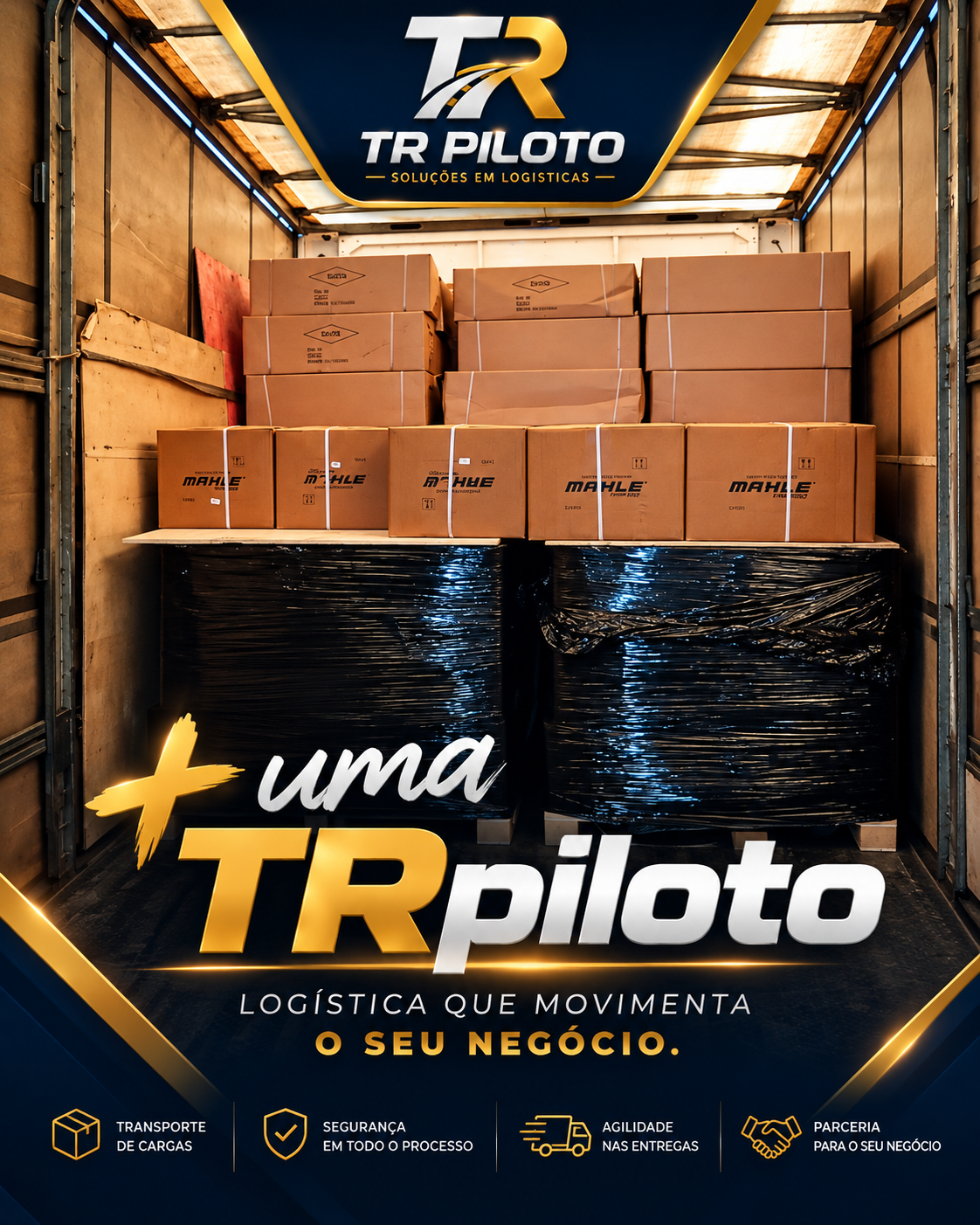 TR PILOTO: caixas organizadas em paletes no caminhão baú